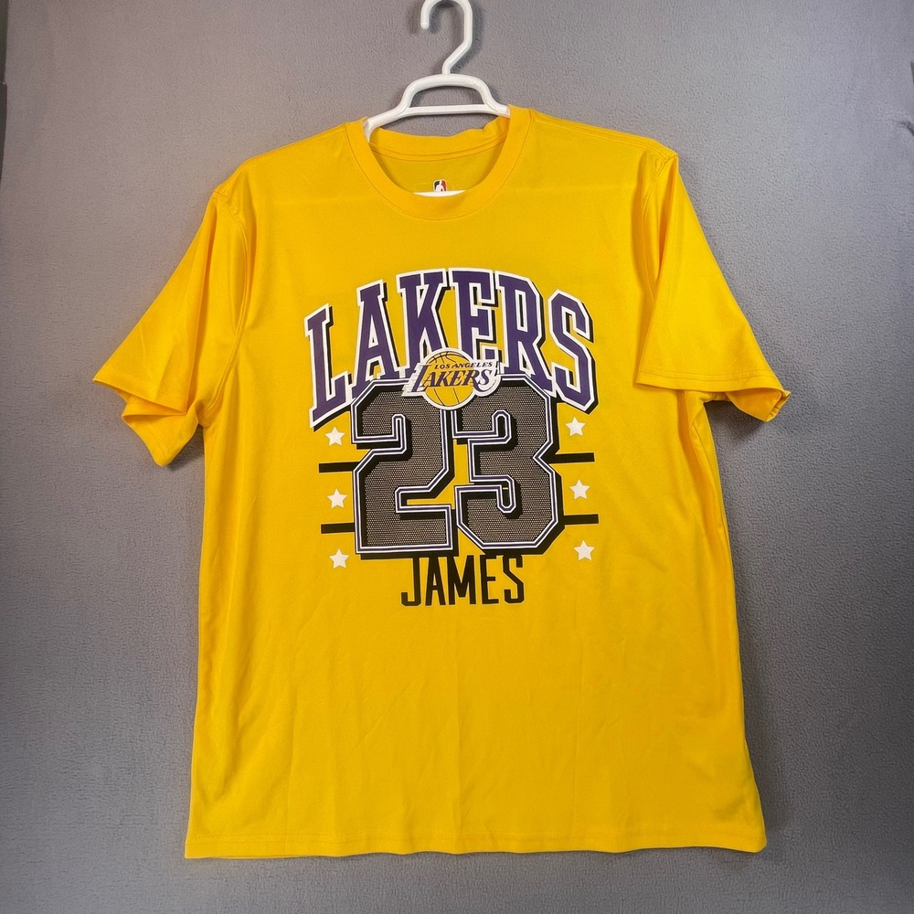 NBA T-Shirt Mens XL Yellow LeBron James 23 Los Angeles Lakers Graphic Polyester